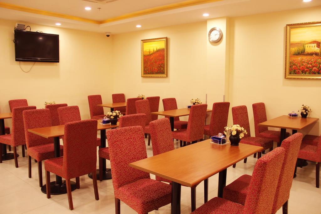 Hanting Express Shanghai Middle Sichuan Road Екстер'єр фото