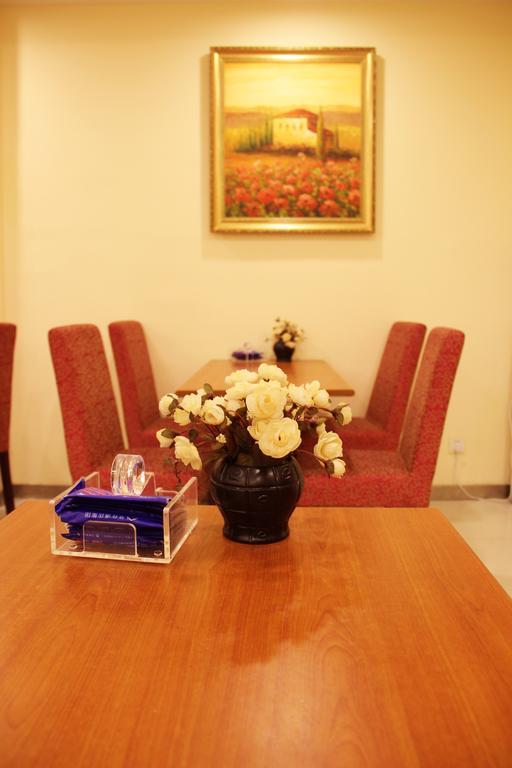 Hanting Express Shanghai Middle Sichuan Road Екстер'єр фото