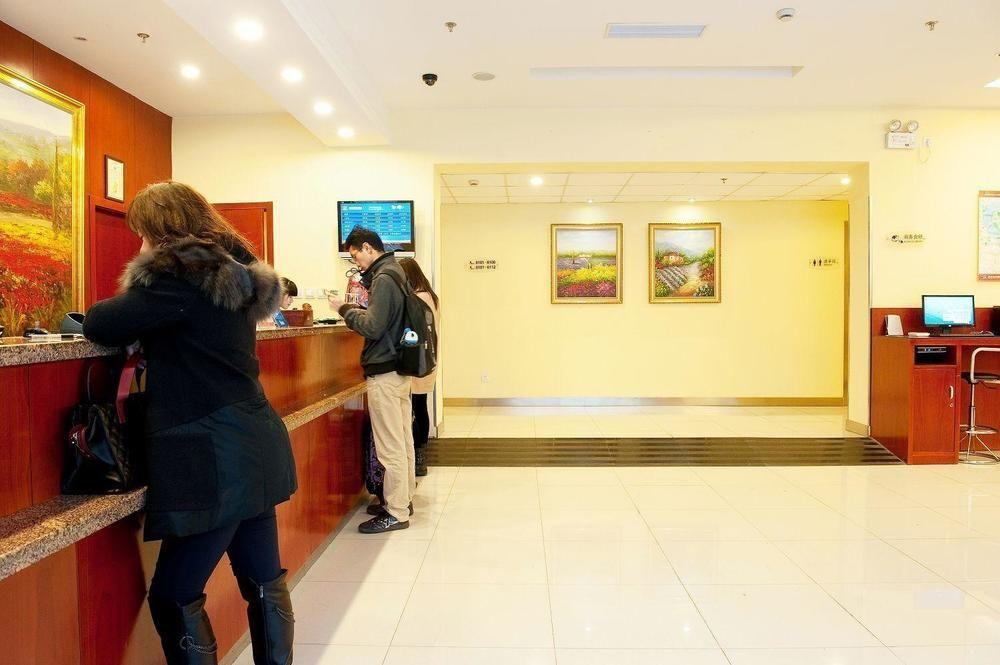 Hanting Express Shanghai Middle Sichuan Road Екстер'єр фото