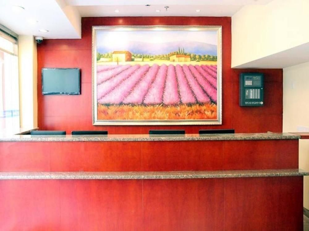 Hanting Express Shanghai Middle Sichuan Road Екстер'єр фото